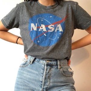 VINTAGE STYLE NASA SHIRT